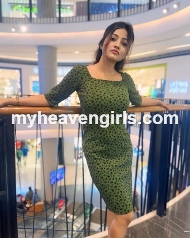 female Call Girls in Bandra